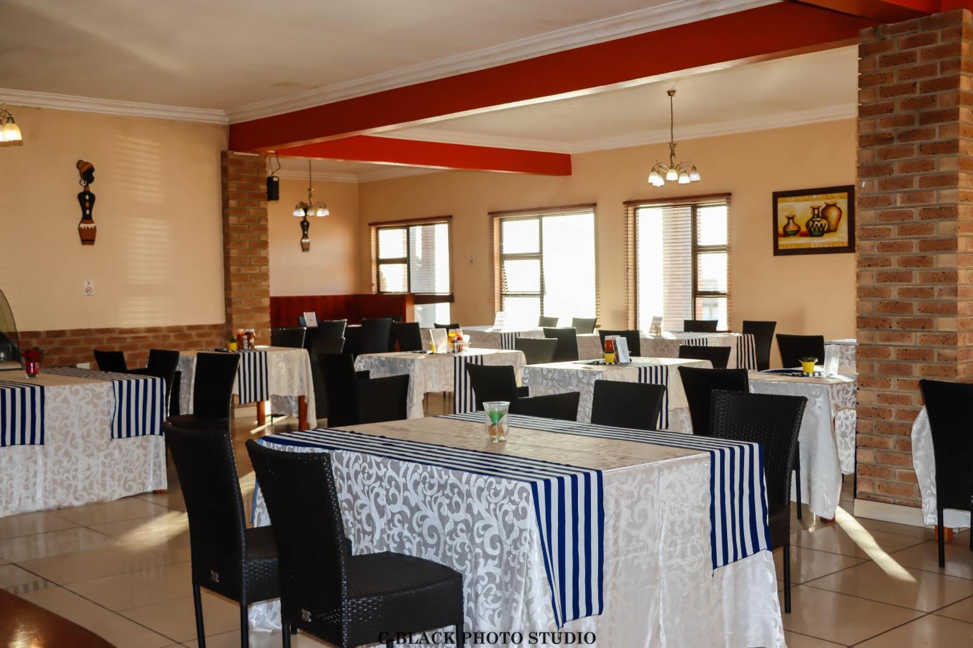 Meet Mekaar Resorts - Nquthu Hotel Esterno foto